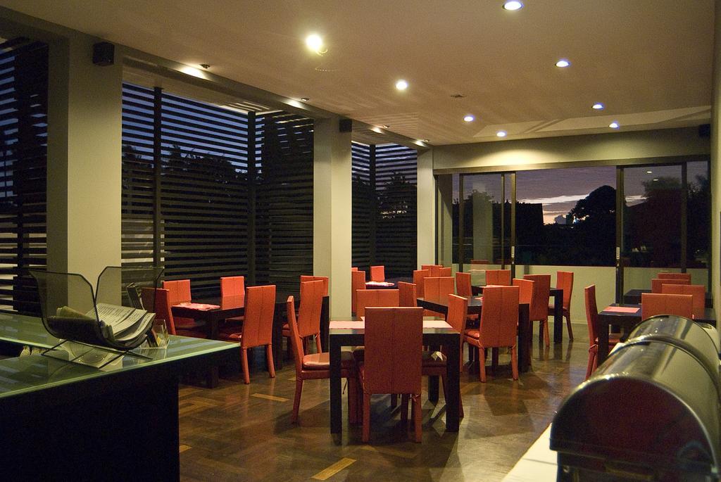 Hotel The Harmony Seminyak Esterno foto