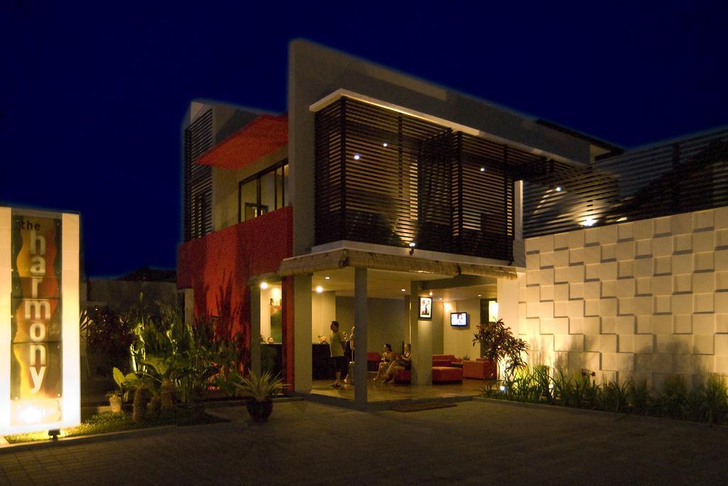 Hotel The Harmony Seminyak Esterno foto