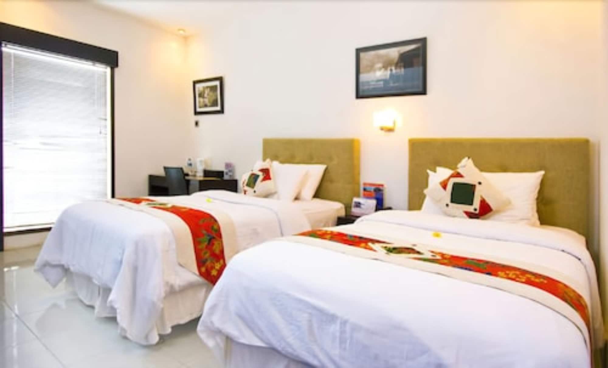 Hotel The Harmony Seminyak Esterno foto