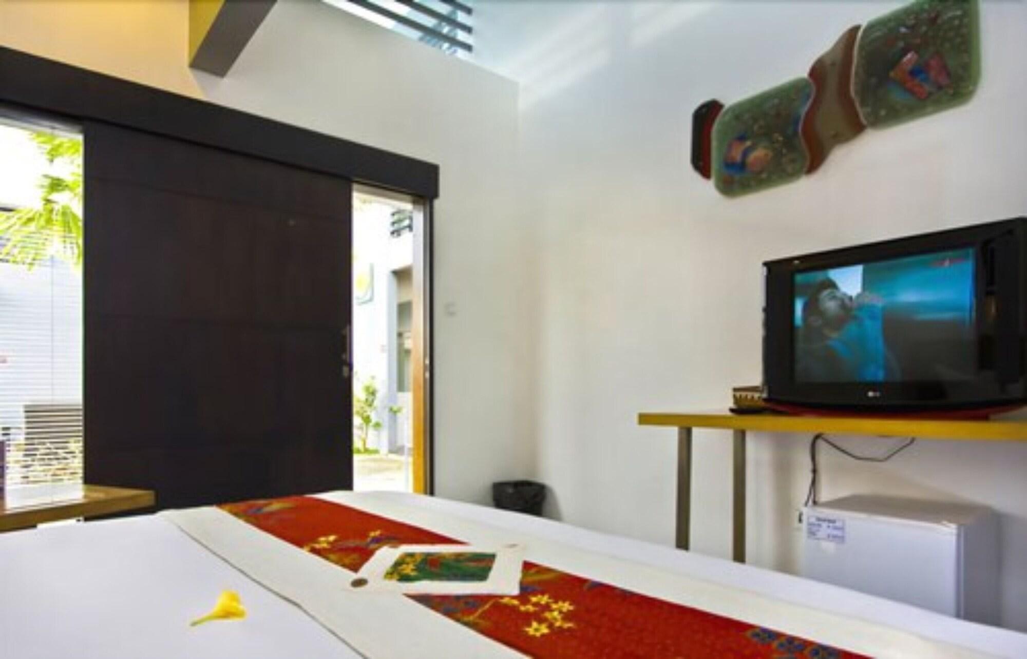 Hotel The Harmony Seminyak Esterno foto