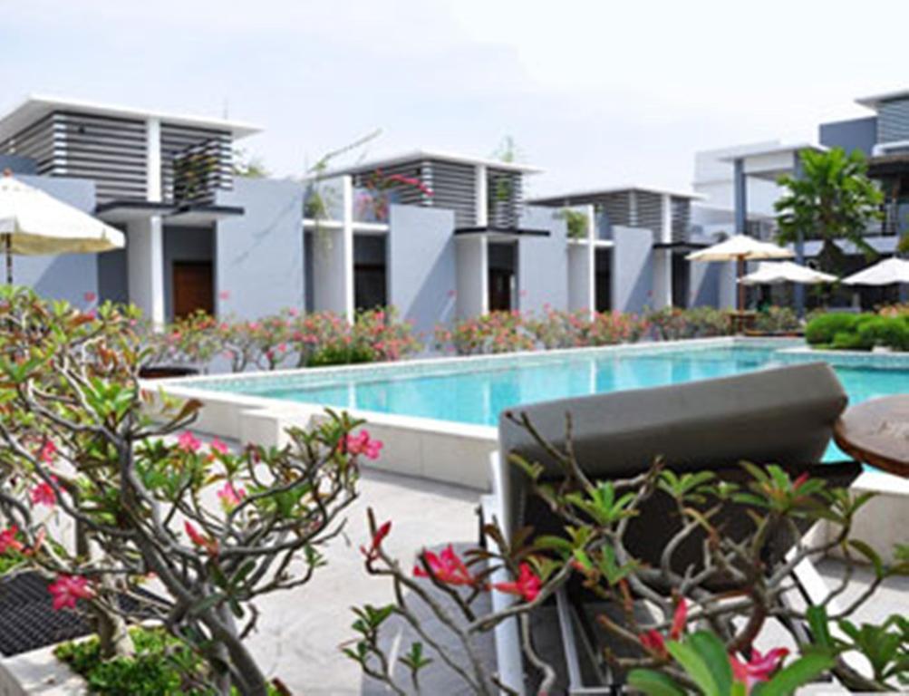 Hotel The Harmony Seminyak Esterno foto