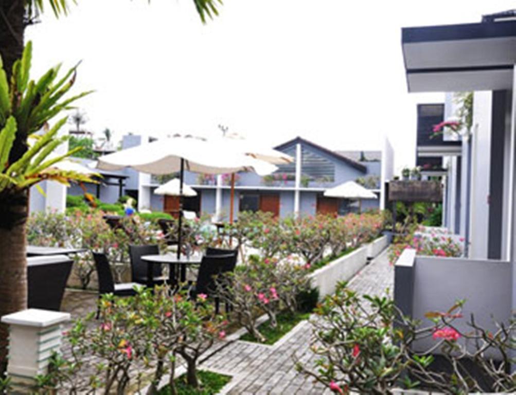 Hotel The Harmony Seminyak Esterno foto